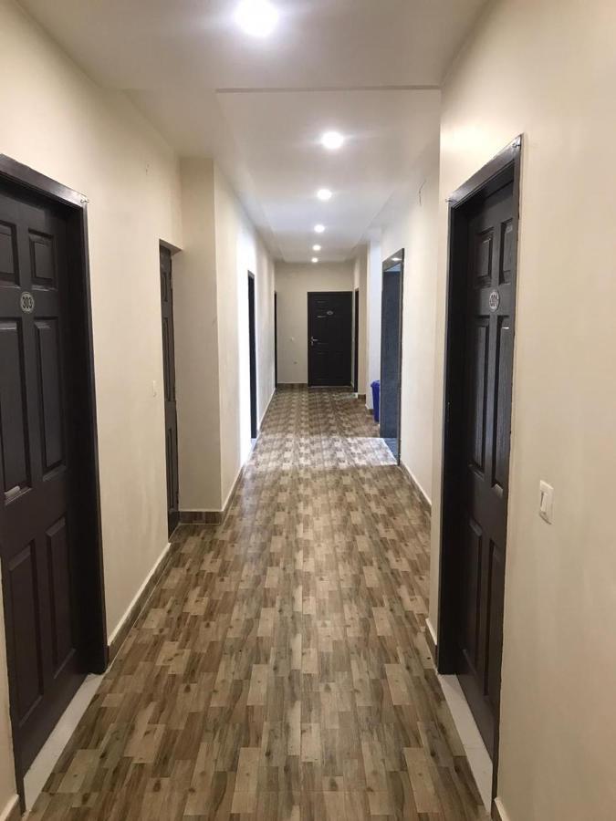 Sri Krishna Residency Hotel Eluru Bagian luar foto